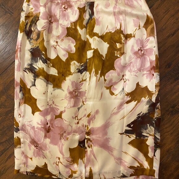 Spiegel 100% Silk Floral Blouse & Skirt Set – Size 10 Top / 6 Skirt - Picture 9 of 16